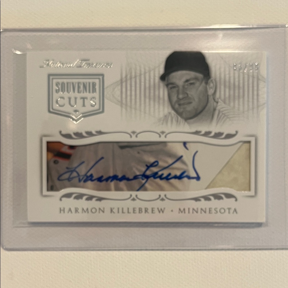 2015 National Treasures 93/99 Souvenir Cuts Harmon Killebrew  Blue Signature #3